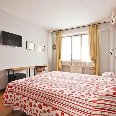 Vacanze A Casa de hóspedes Roma